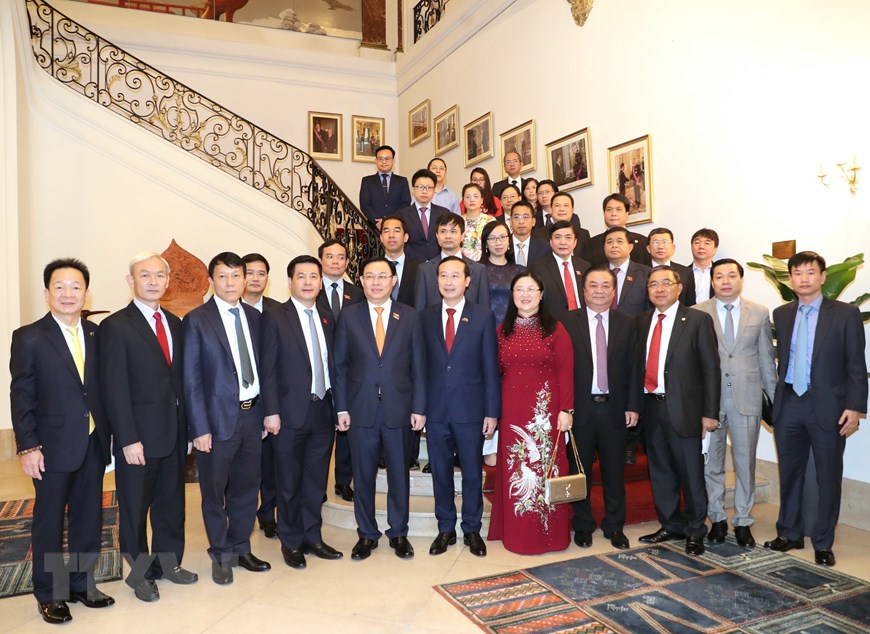 Top legislator attends inauguration of President Ho Chi Minh Memorial Hall in Belgium